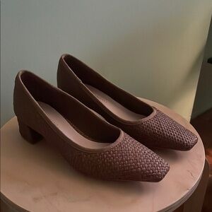 Loeffler Randall raffia pump